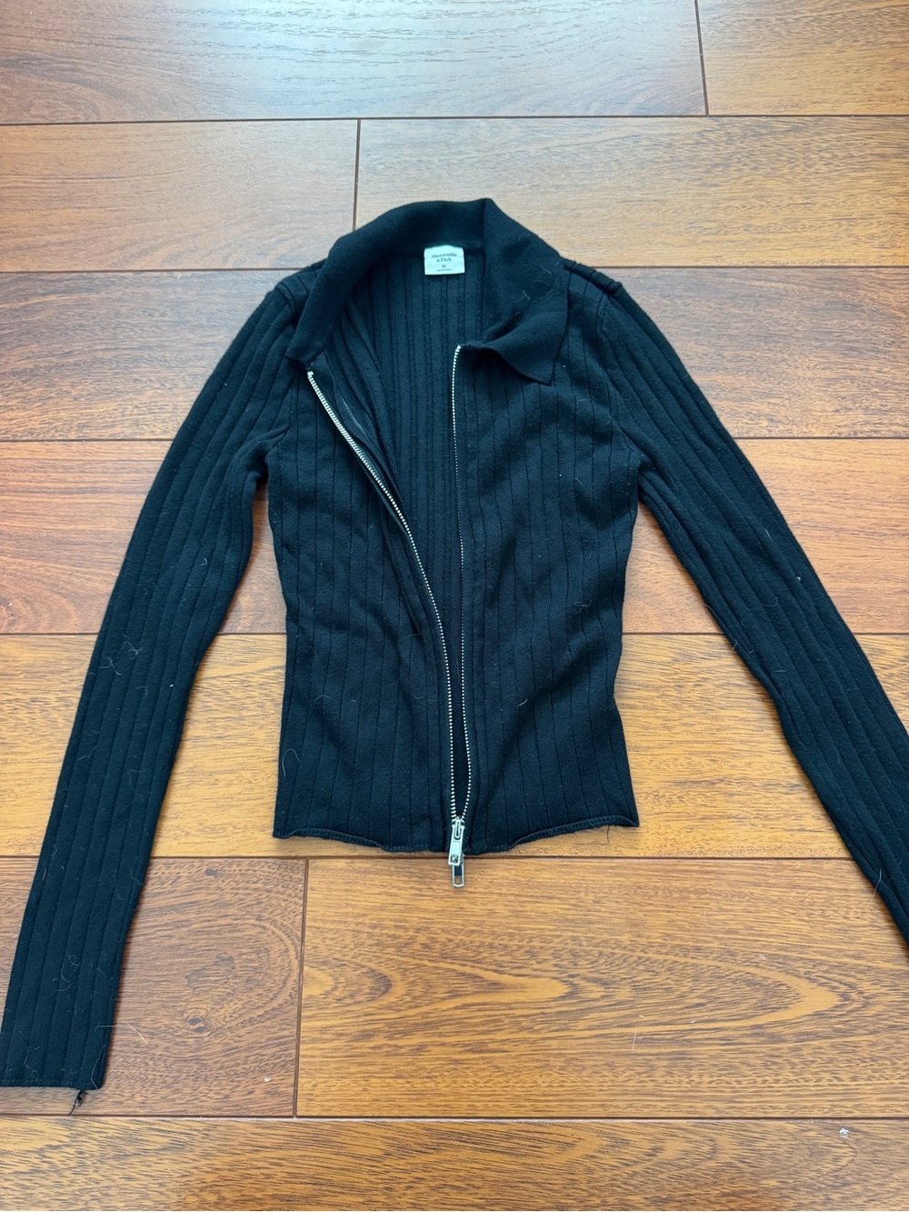 Abercrombie & Fitch Black Ribbed Zip Sweater | XS | Collared Knit Top - Picture 2 of 5